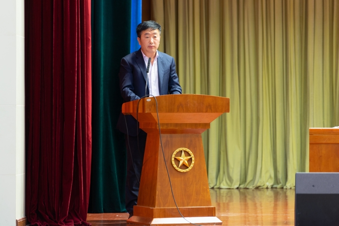 林总.jpg 林总.jpg